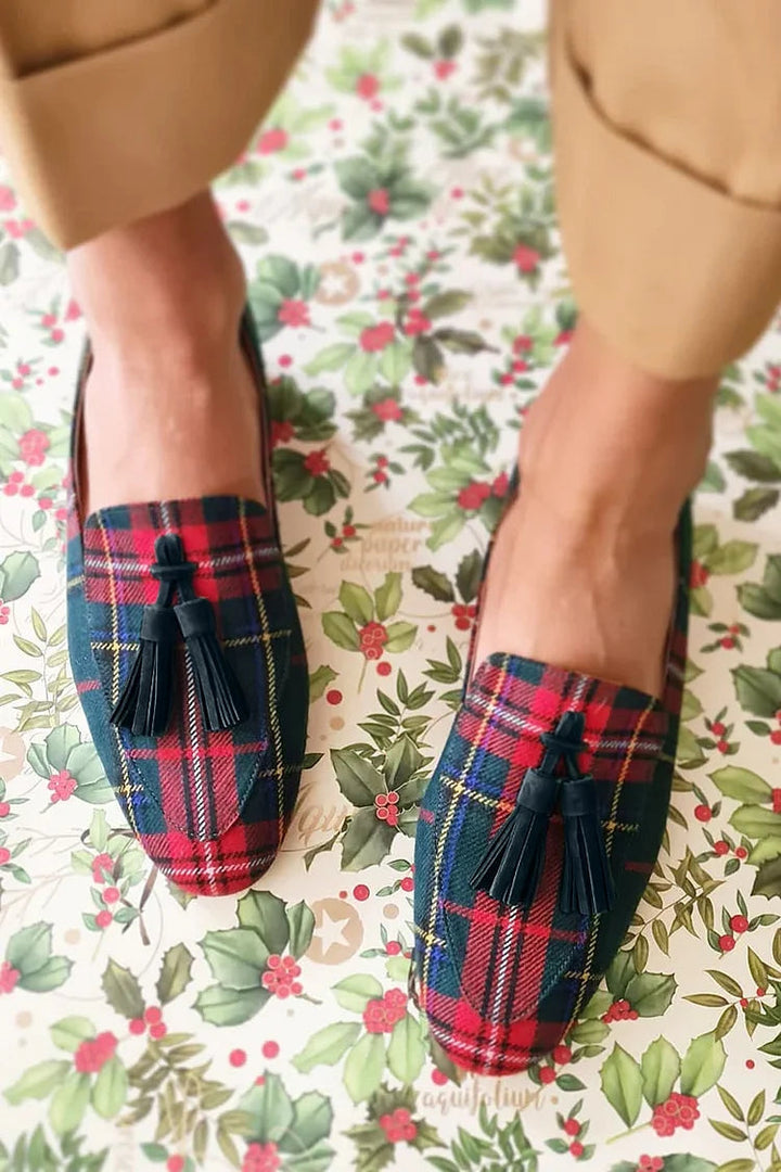 Scottish Chic Fringed Loafer
