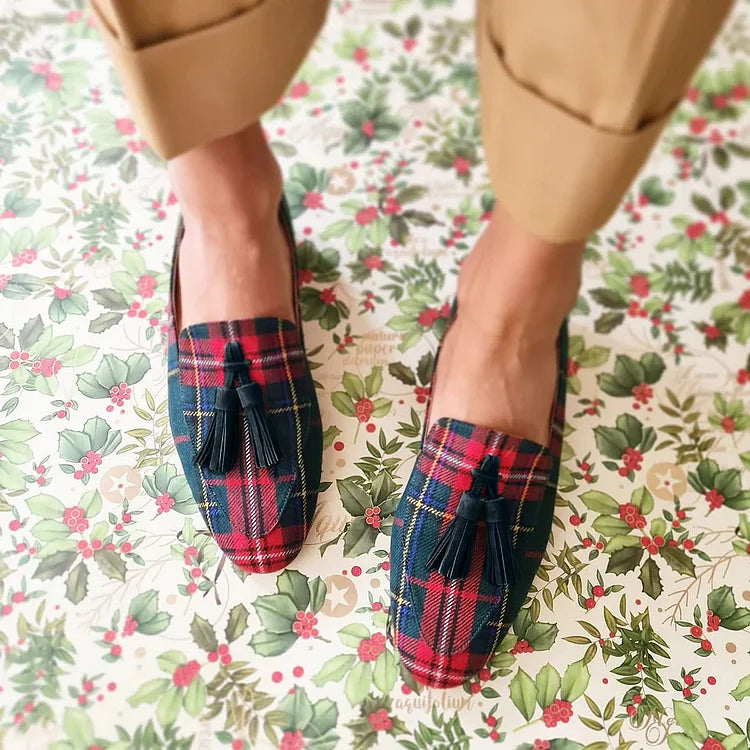 Fringed Scottish Chic Loafers