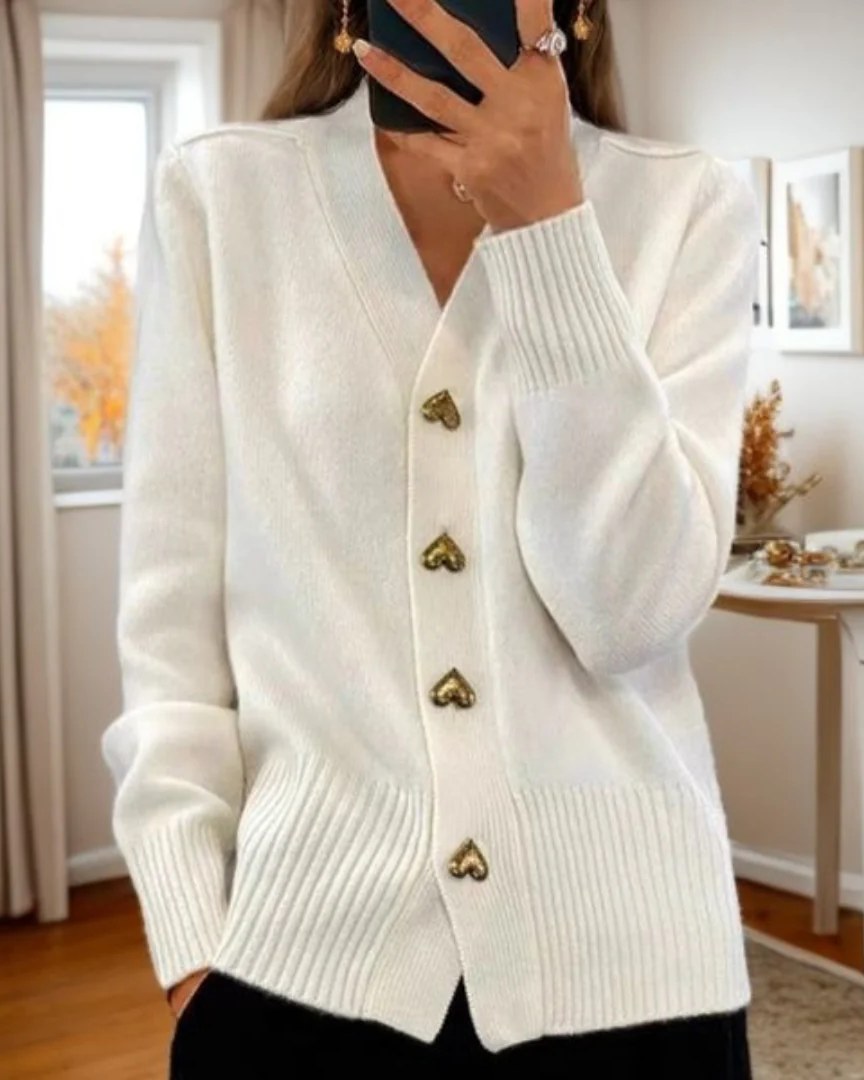 Dina Chic Cardigan