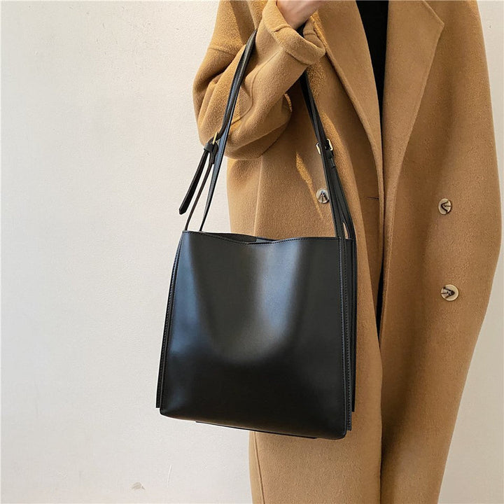 Camilla Classic Everyday Bag