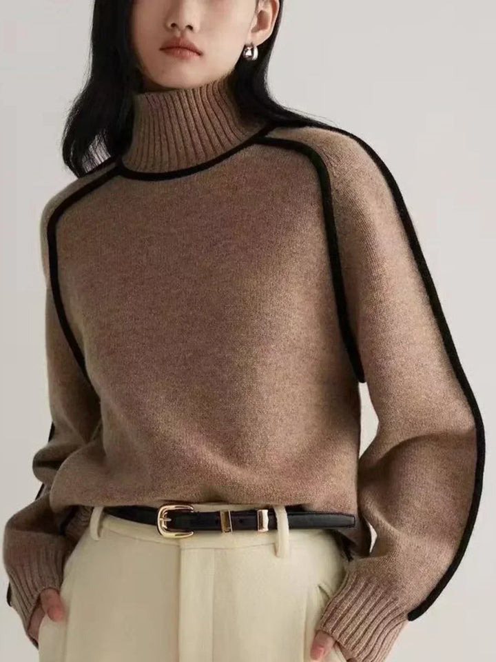 Donna Chic Turtleneck Sweater