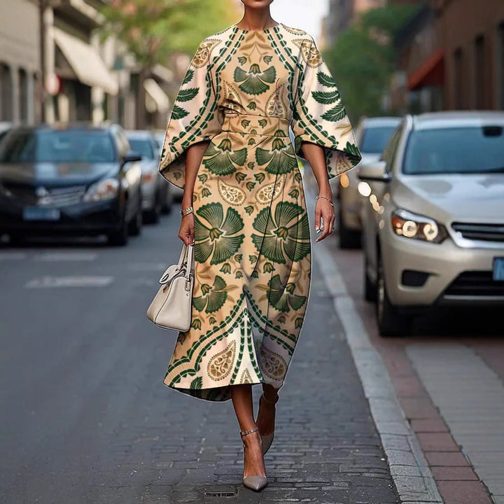 Melody Chic Round Neck Dress